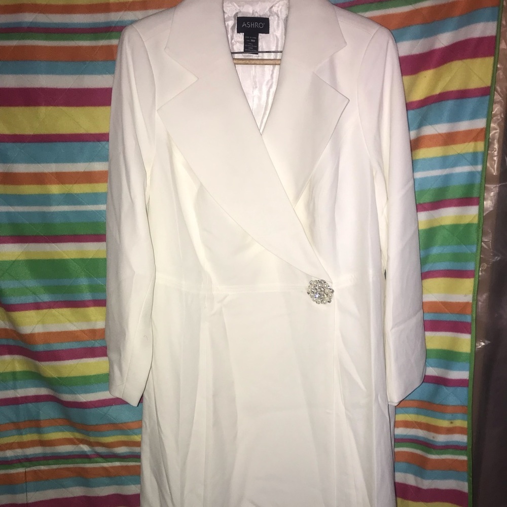 Women’s business attire